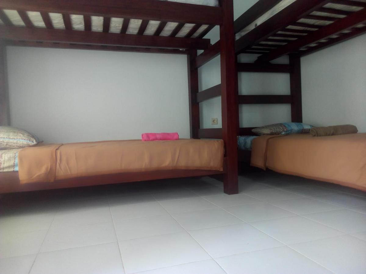 Ariata Arya Hostel Kuta  Exterior foto